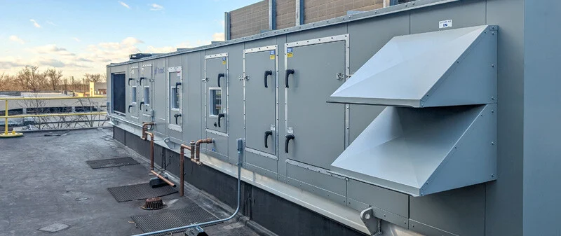Hospital HVAC system installation in Texas medical facility